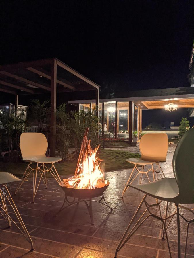 Leela Resort, The Exotic Boutique Hotel - Pure Veg Mahābaleshwar Dış mekan fotoğraf