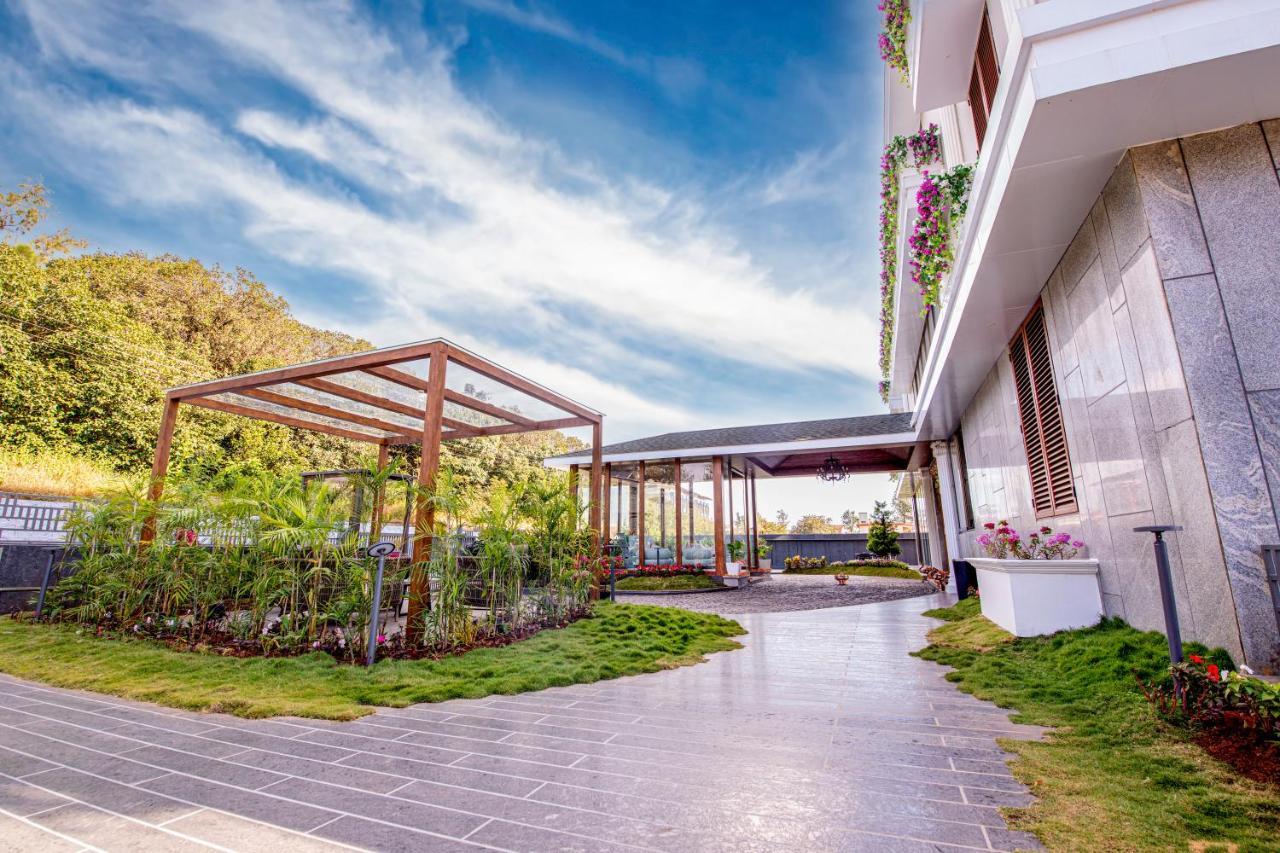 Leela Resort, The Exotic Boutique Hotel - Pure Veg Mahābaleshwar Dış mekan fotoğraf