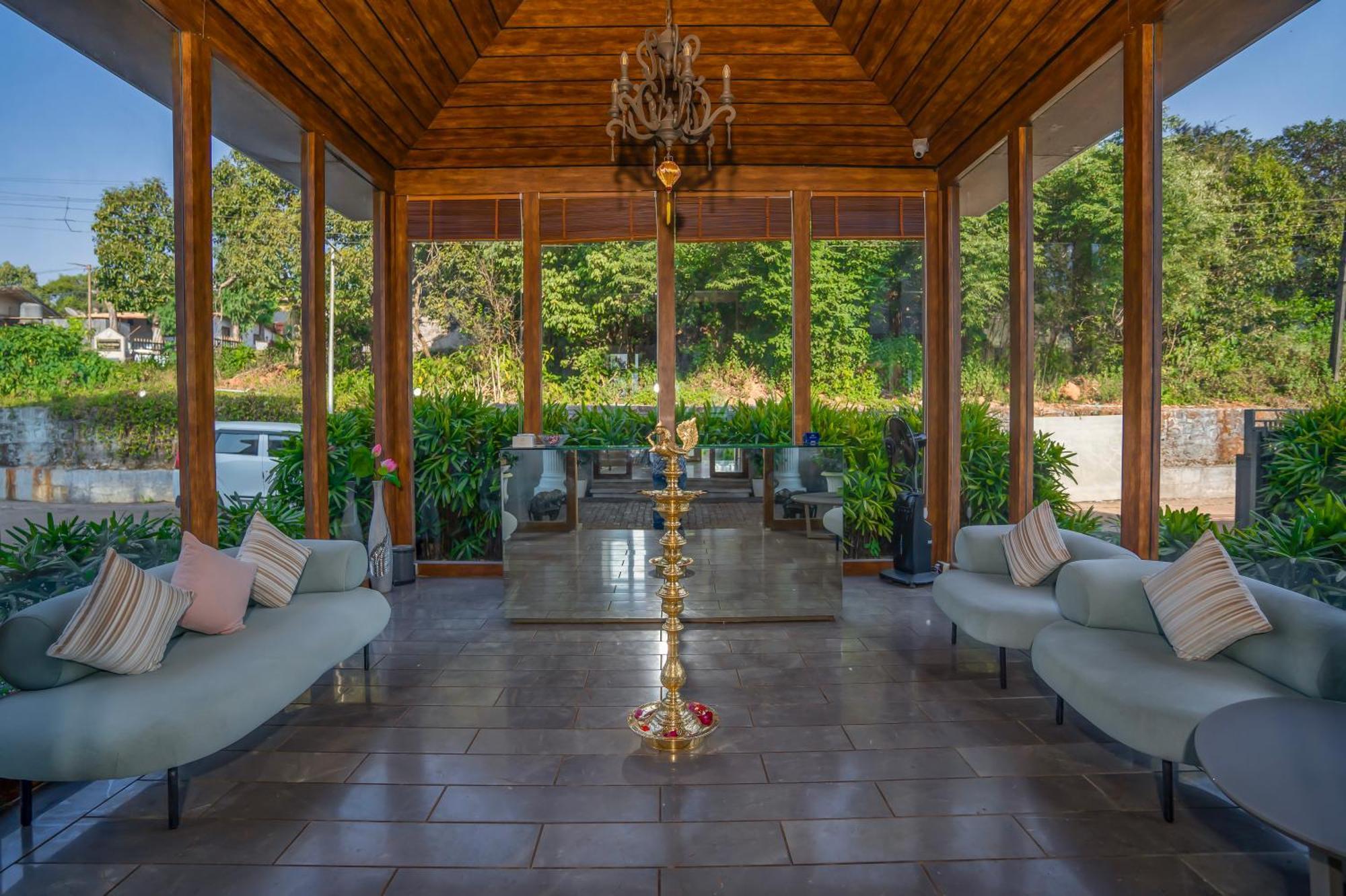 Leela Resort, The Exotic Boutique Hotel - Pure Veg Mahābaleshwar Dış mekan fotoğraf