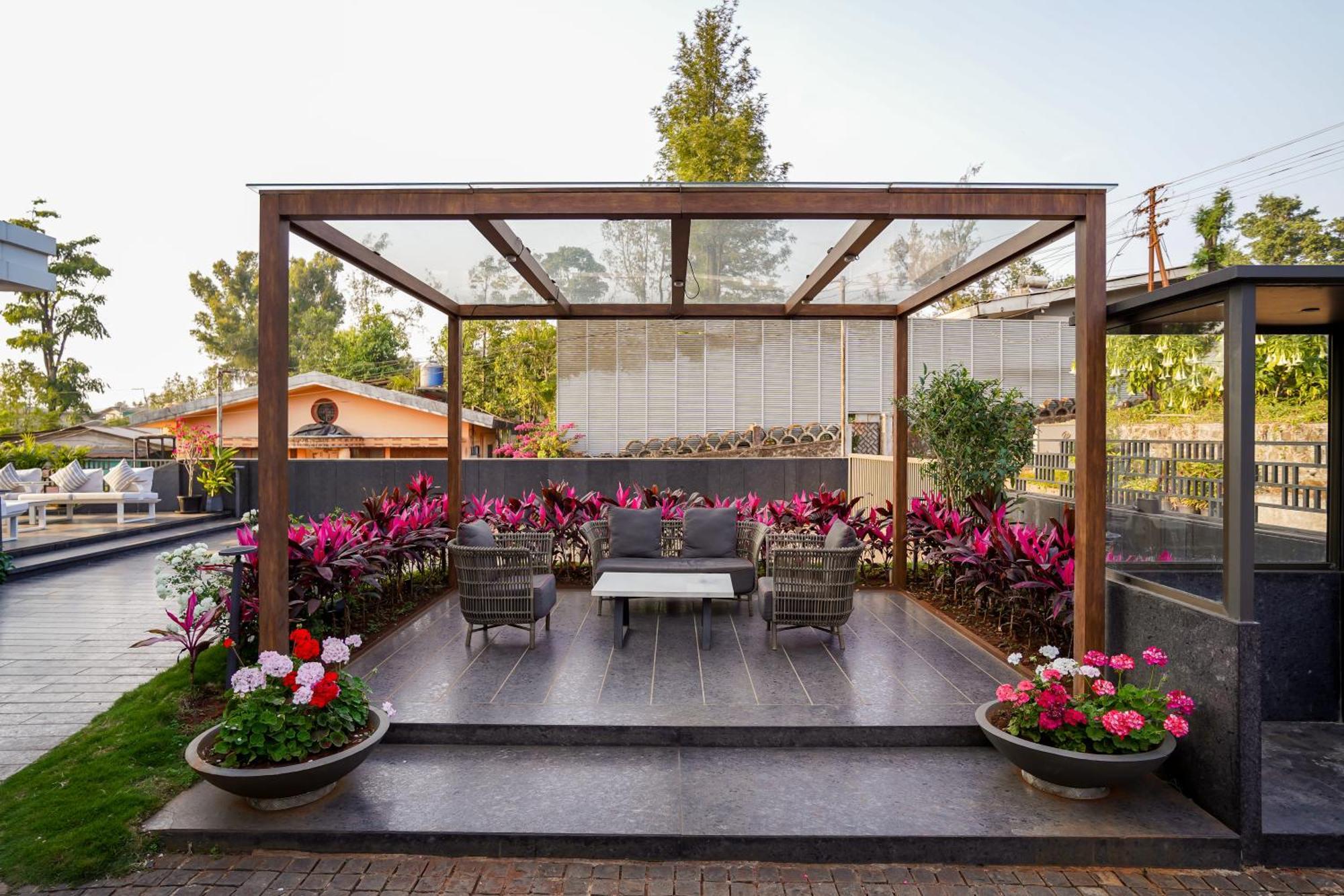 Leela Resort, The Exotic Boutique Hotel - Pure Veg Mahābaleshwar Dış mekan fotoğraf