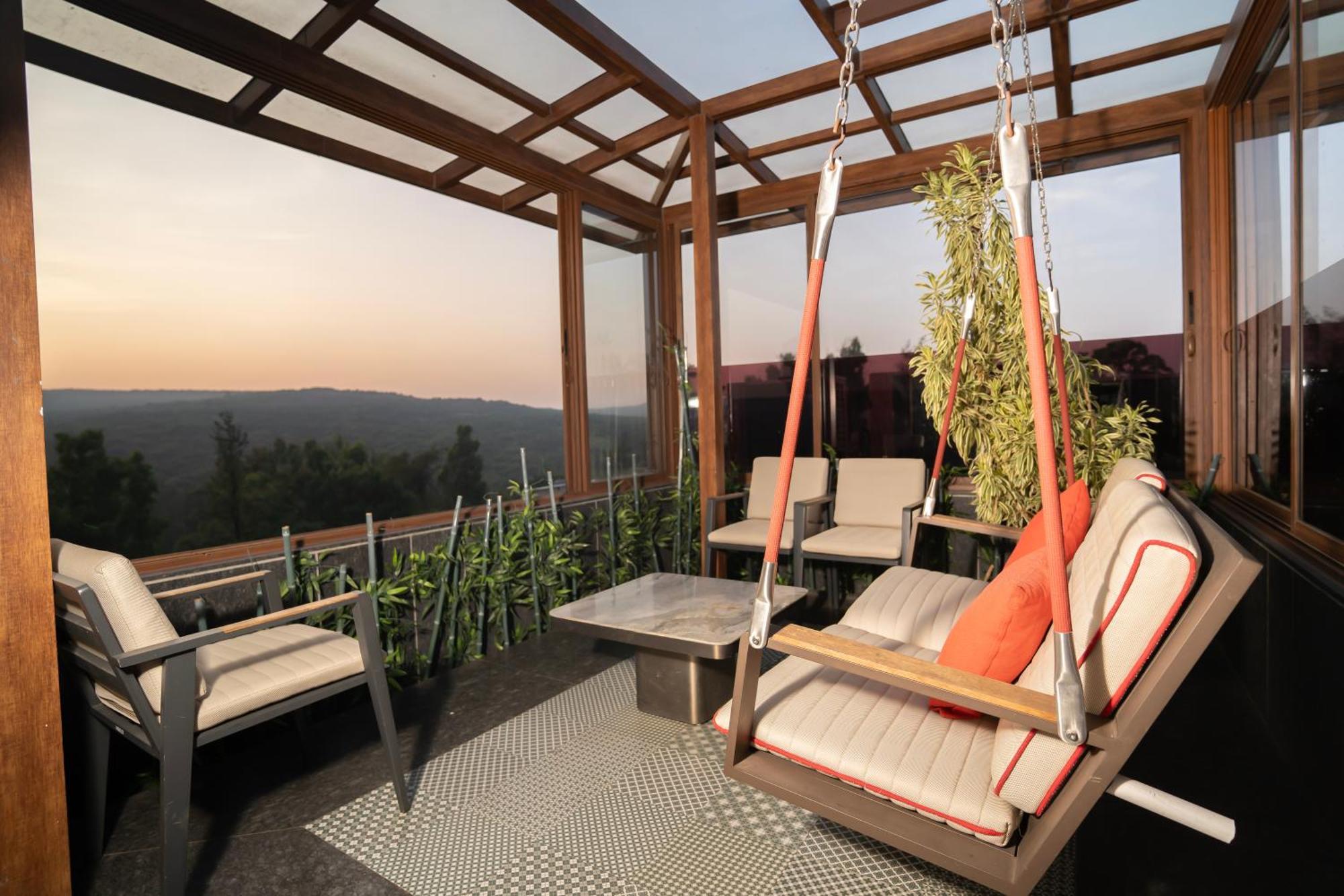 Leela Resort, The Exotic Boutique Hotel - Pure Veg Mahābaleshwar Dış mekan fotoğraf